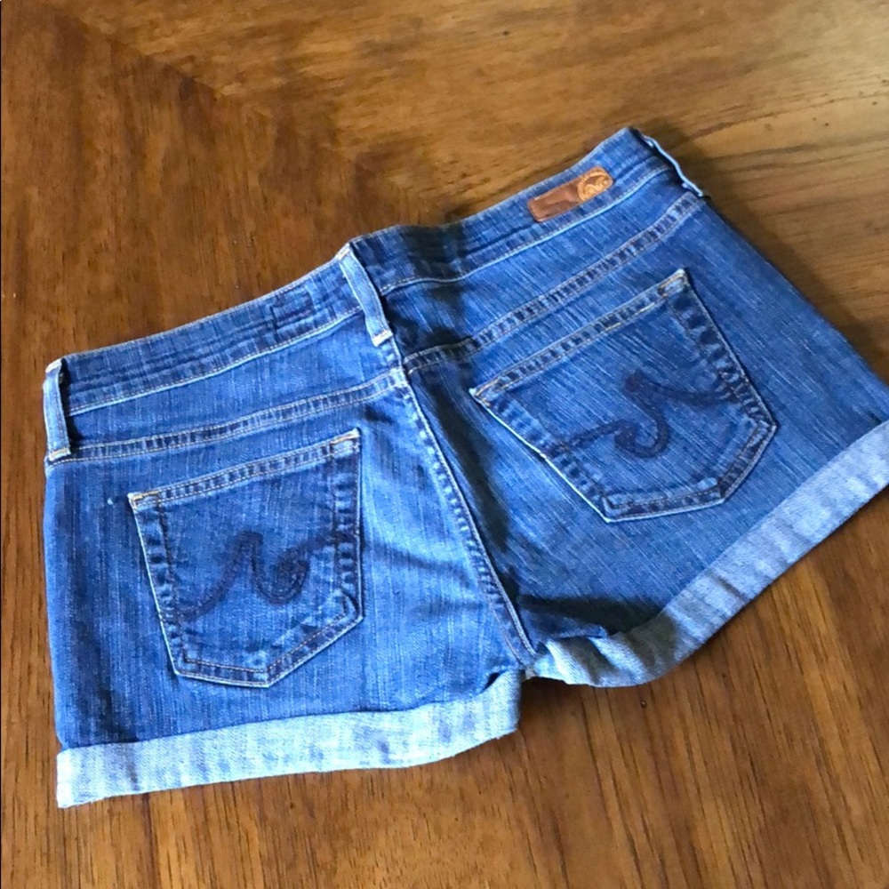 AG Pixie Short